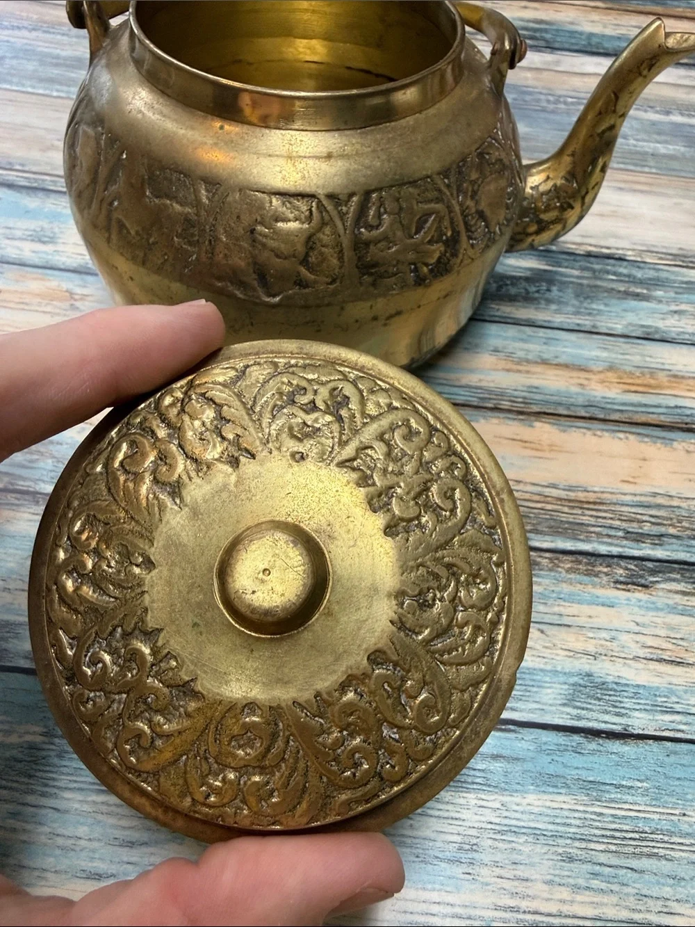 ⭐️Mid century modern Zodiac/horoscope brass teapot